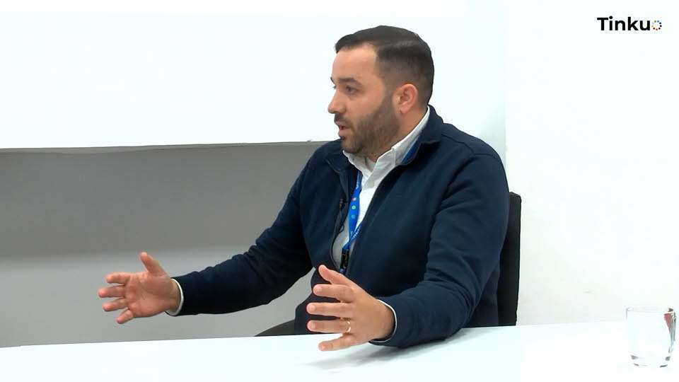 Descubre cómo Sophos protege contra ciberataques con soluciones avanzadas de seguridad, gestión de riesgos y análisis de amenazas. Mejora la ciberseguridad de tu empresa hoy.