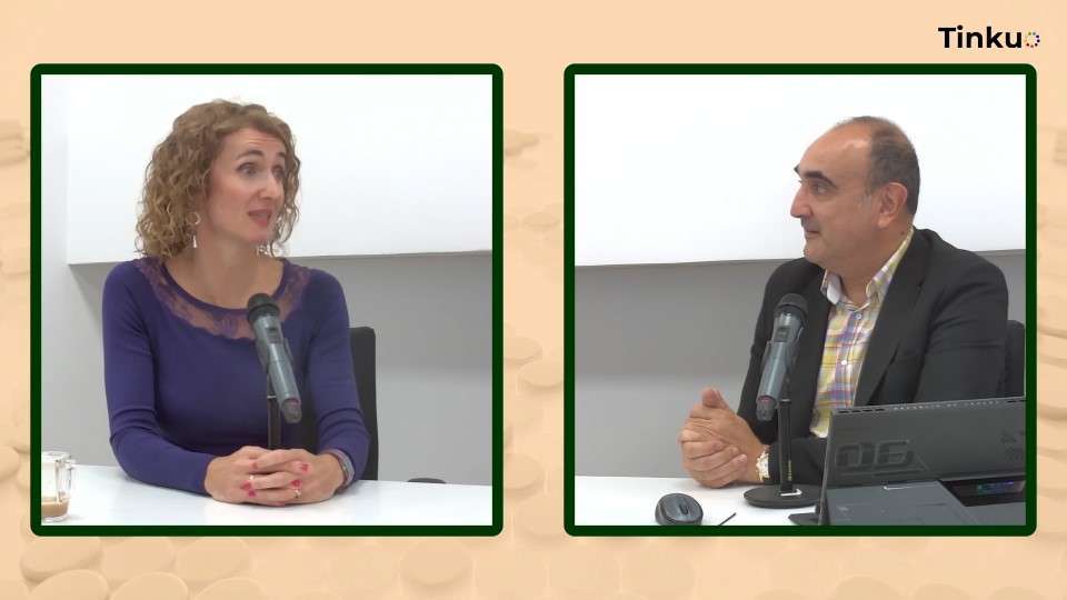 Aprende a encontrar pareja sin depender de apps de citas con los consejos de Julieta Romero. Conecta de manera auténtica y mejora tus relaciones personales.