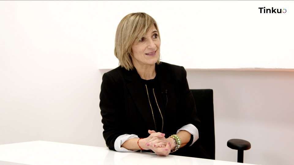 Energiza tu emprendimiento con hábitos y mentalidad adecuada. Descubre cómo priorizarte, mantener el equilibrio y crear relaciones de éxito.