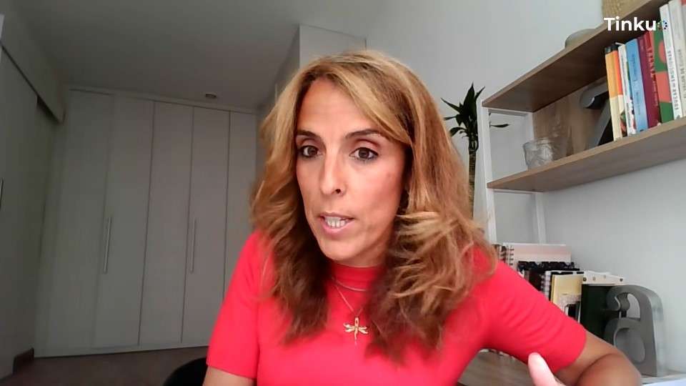 Violencia invisible y gestión emocional en madres emprendedoras que enfrentan el estrés diario y la falta de apoyo en su entorno