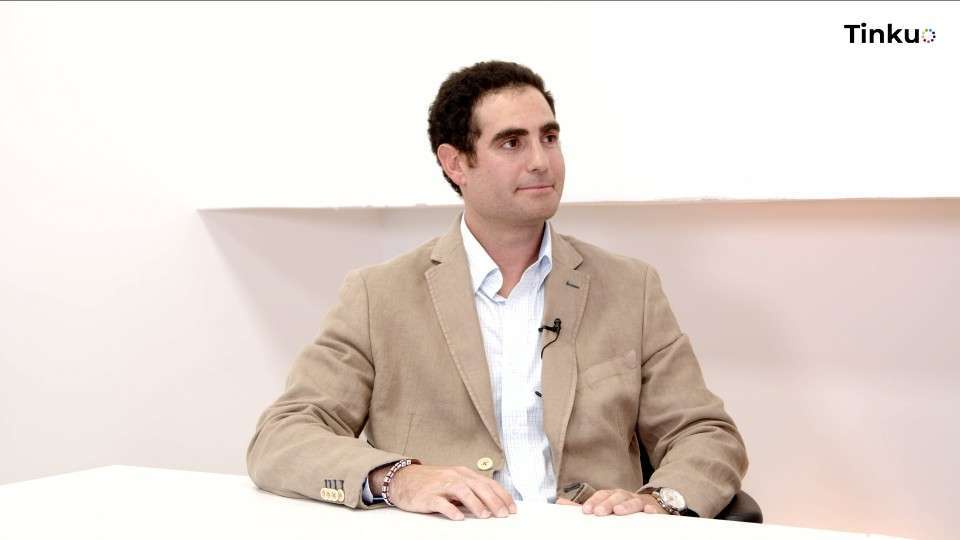 Fruta para oficinas y compromiso con la inclusión laboral como estrategia de bienestar y cultura empresarial saludable.