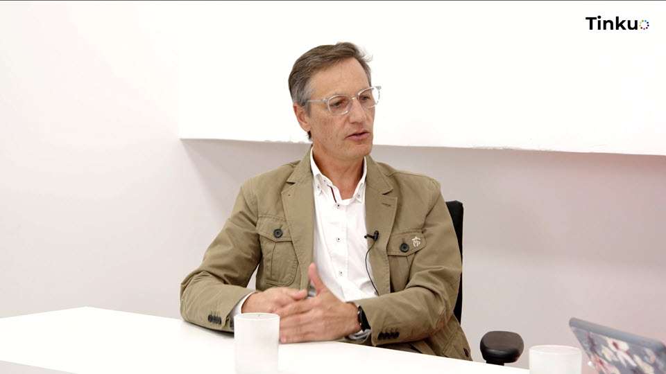 Cómo aplicar la inteligencia artificial en recursos humanos sin perder el criterio humano: datos, mapas de talento y gestión de personas.